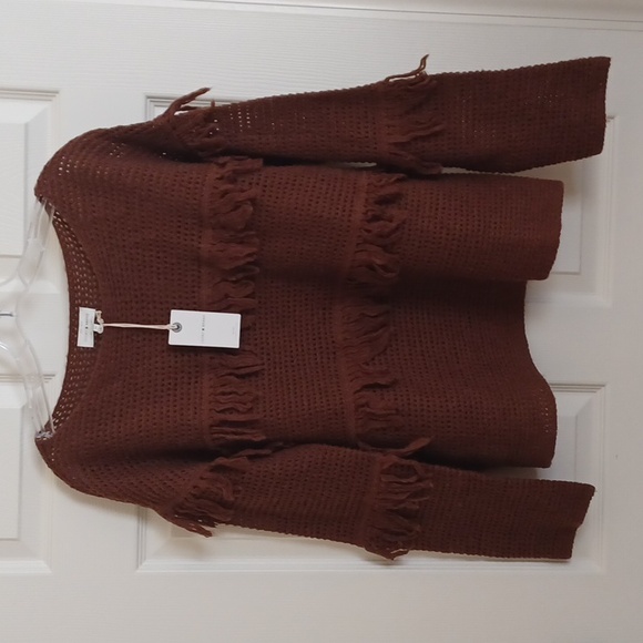 NWT ** Lucky Brand Brown Brown Fringe Cropped Pullover Sweater ** SZ M - Picture 4 of 9